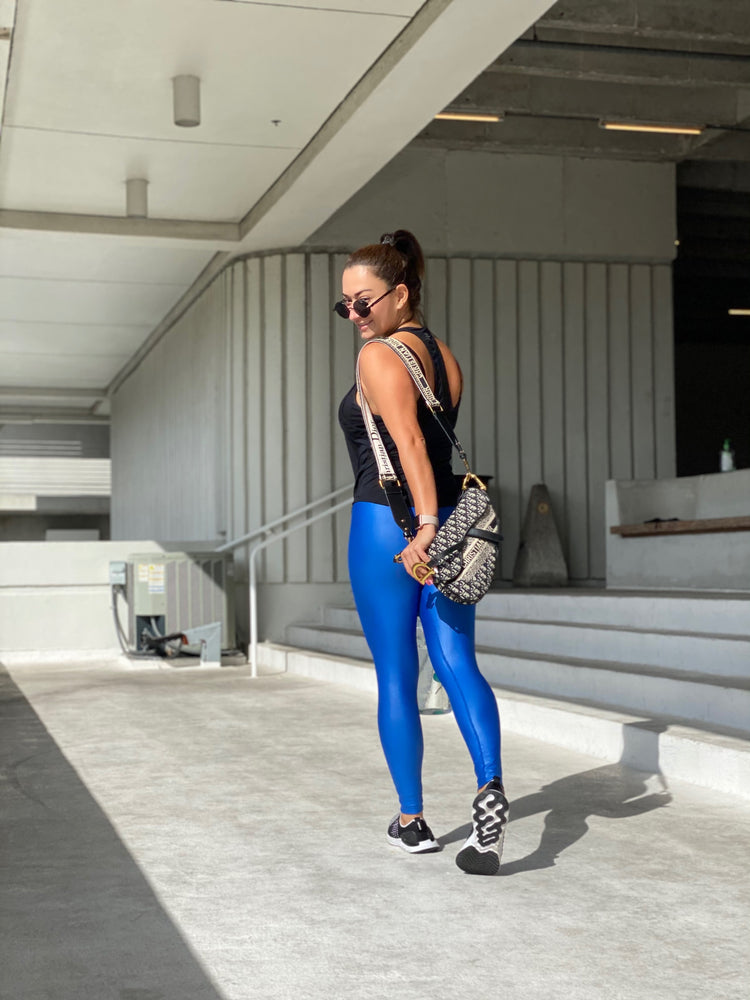Glossy blue leggings